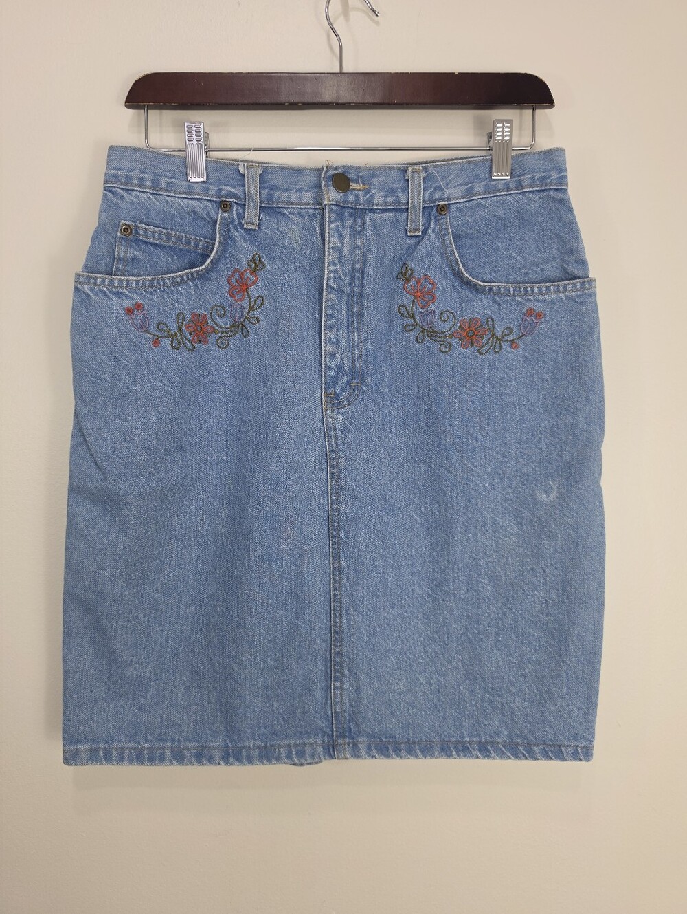 Vintage Chemin De Fer Denim Embroidered Floral Midi Skirt  Light Blue